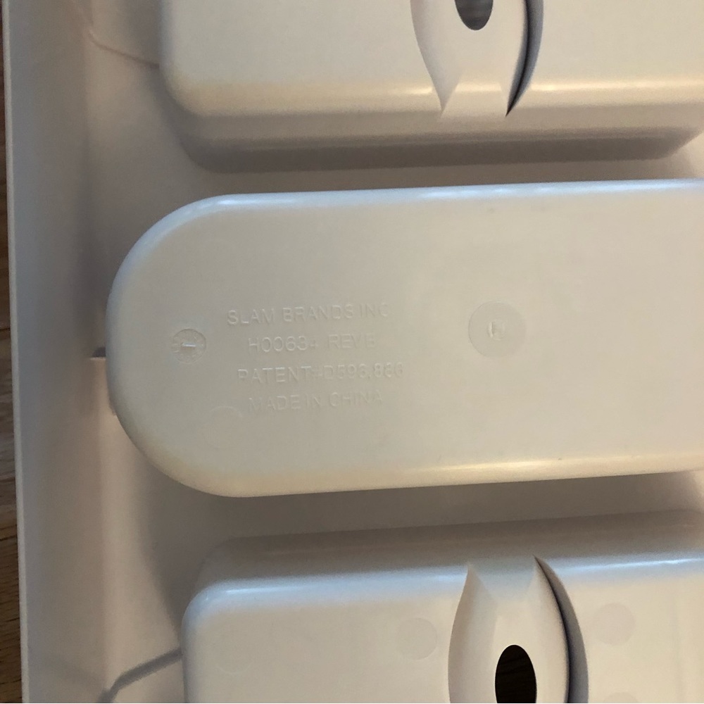 LevelUp - Stackable Gaming Controller Storage Tray - Picture 5 of 5